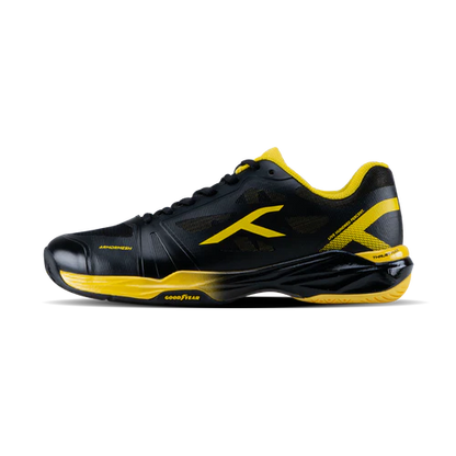 Hundred Phenom Badminton Shoes